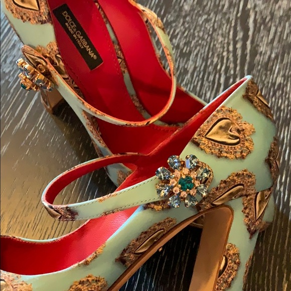 Dolce&Gabbana - Light Blue with Heart Print - Picture 4 of 4